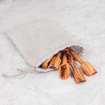 Small Scoop Olive Wood - ArtisRaw