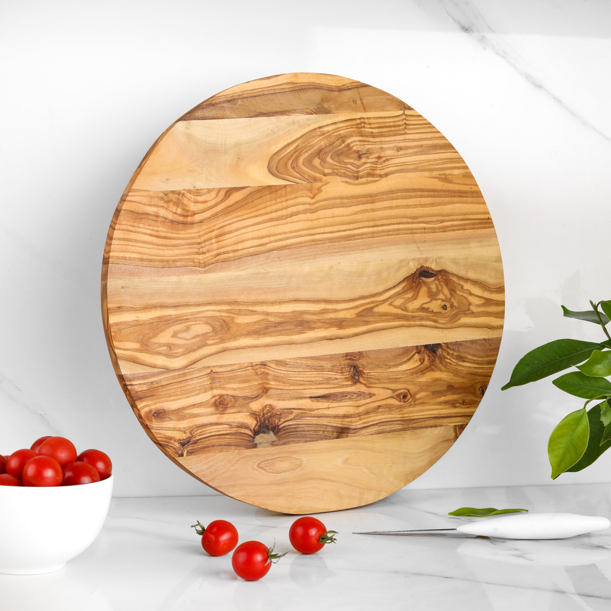 Round Board Olive Wood - ArtisRaw