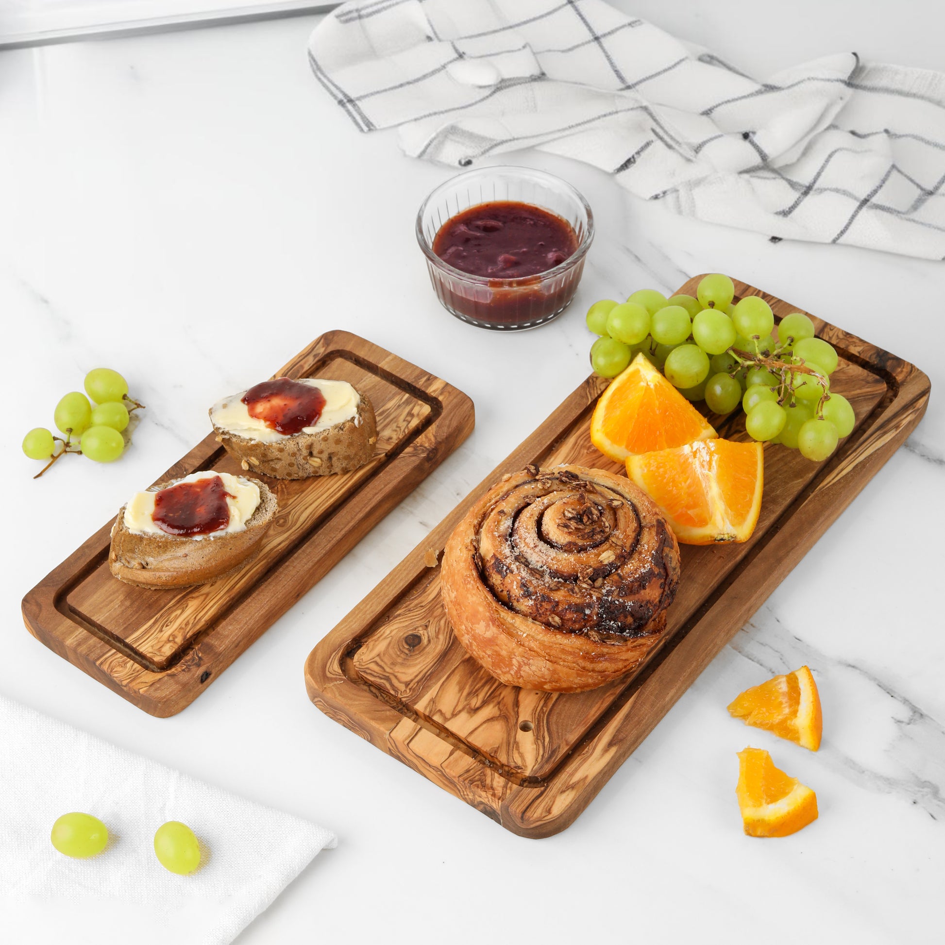 Rectangular Board with Juice Groove - ArtisRaw