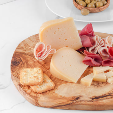 Olive Wood Cutting Board - ArtisRaw