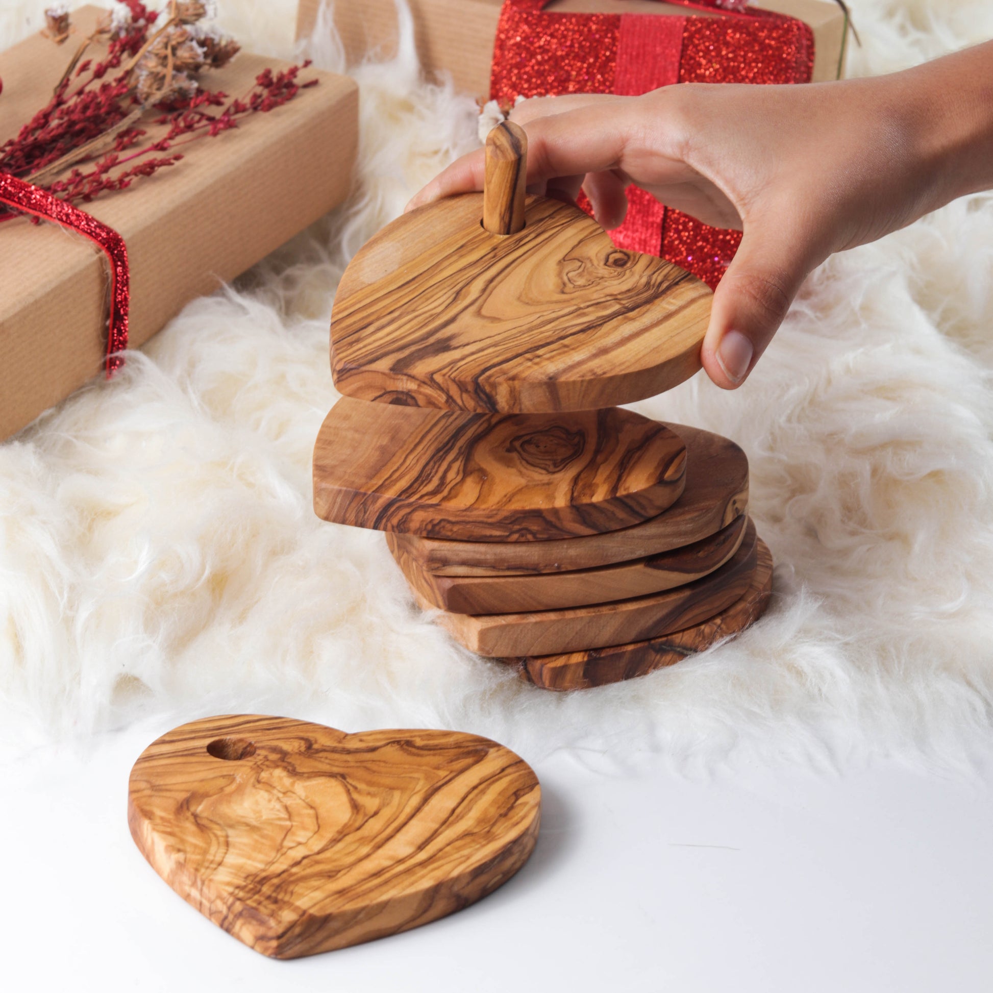 Set Of 6 Heart-Shaped Coasters With Holder Olive Wood - ArtisRaw