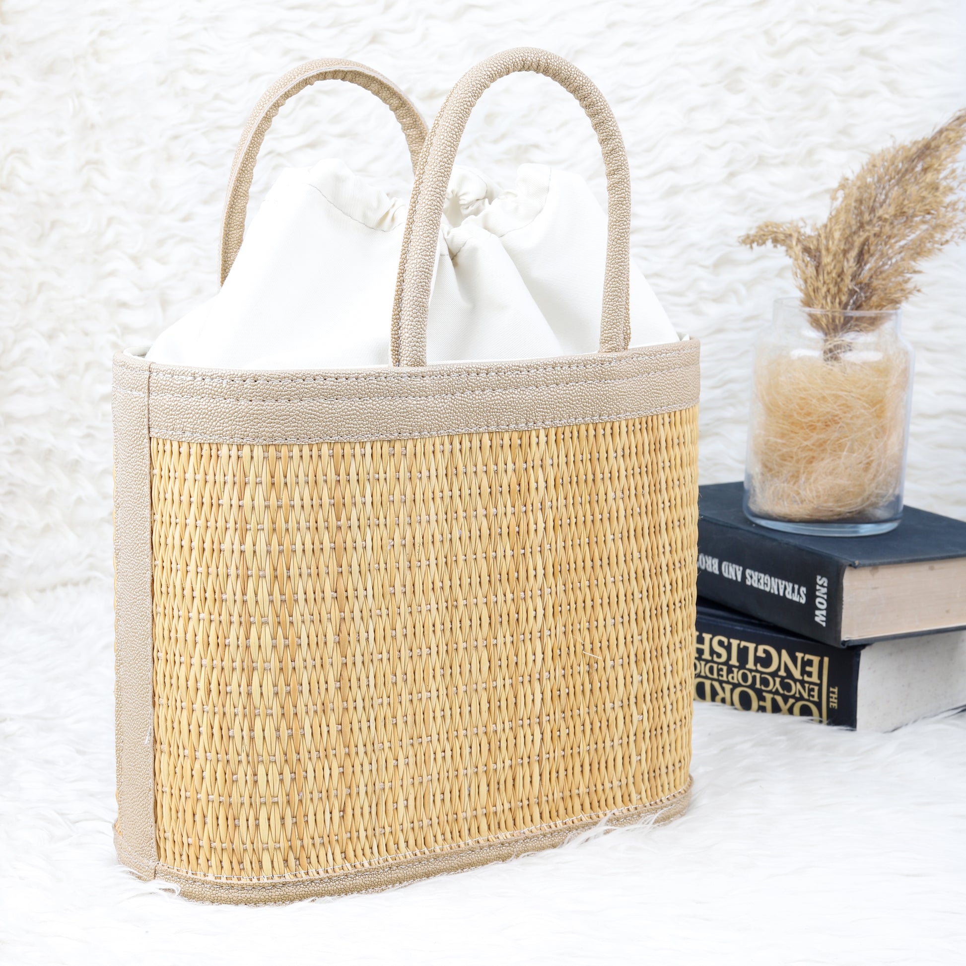 Practical Straw Bag with Handle - ArtisRaw