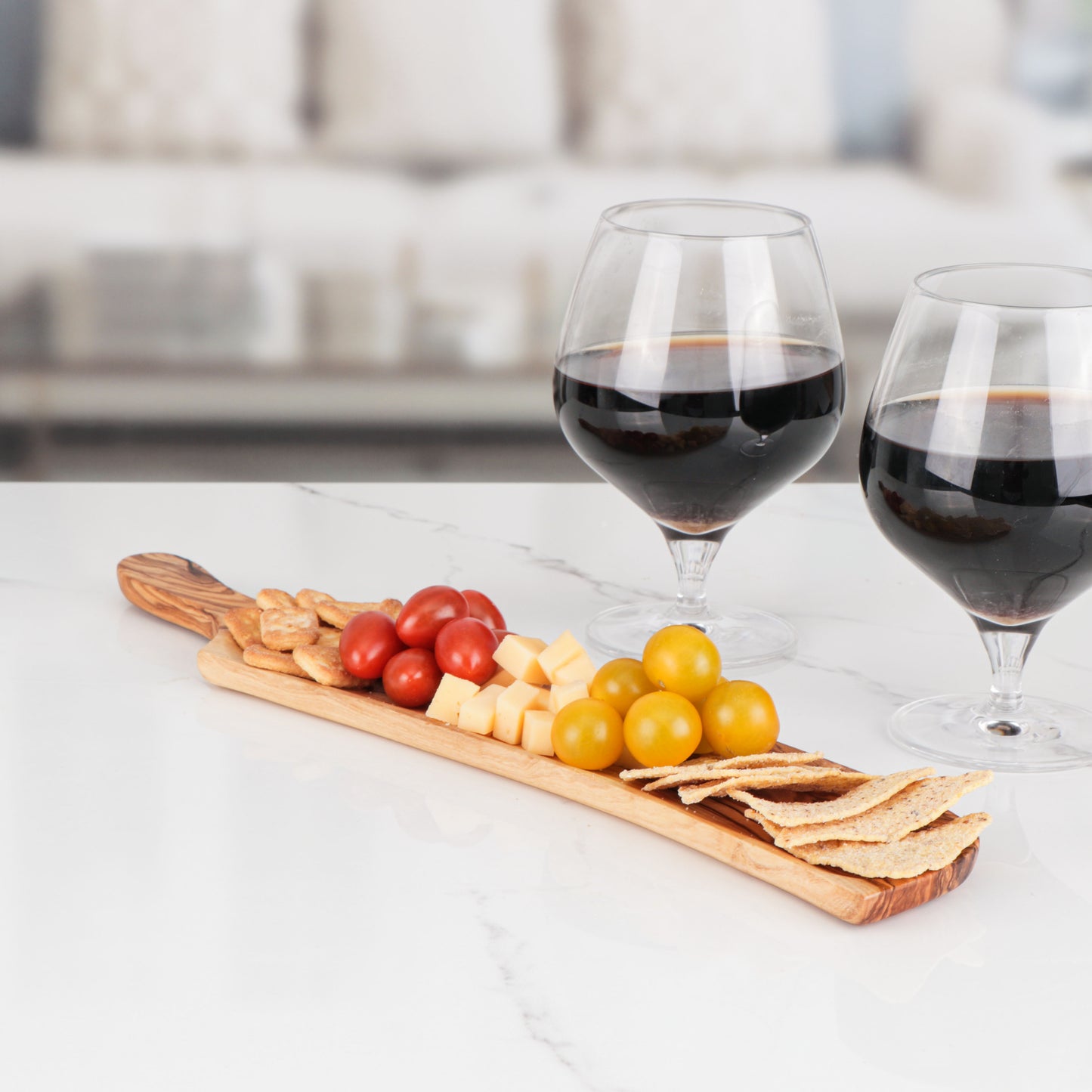 Charcuterie Board made of Tunisian Olive Wood - ArtisRaw