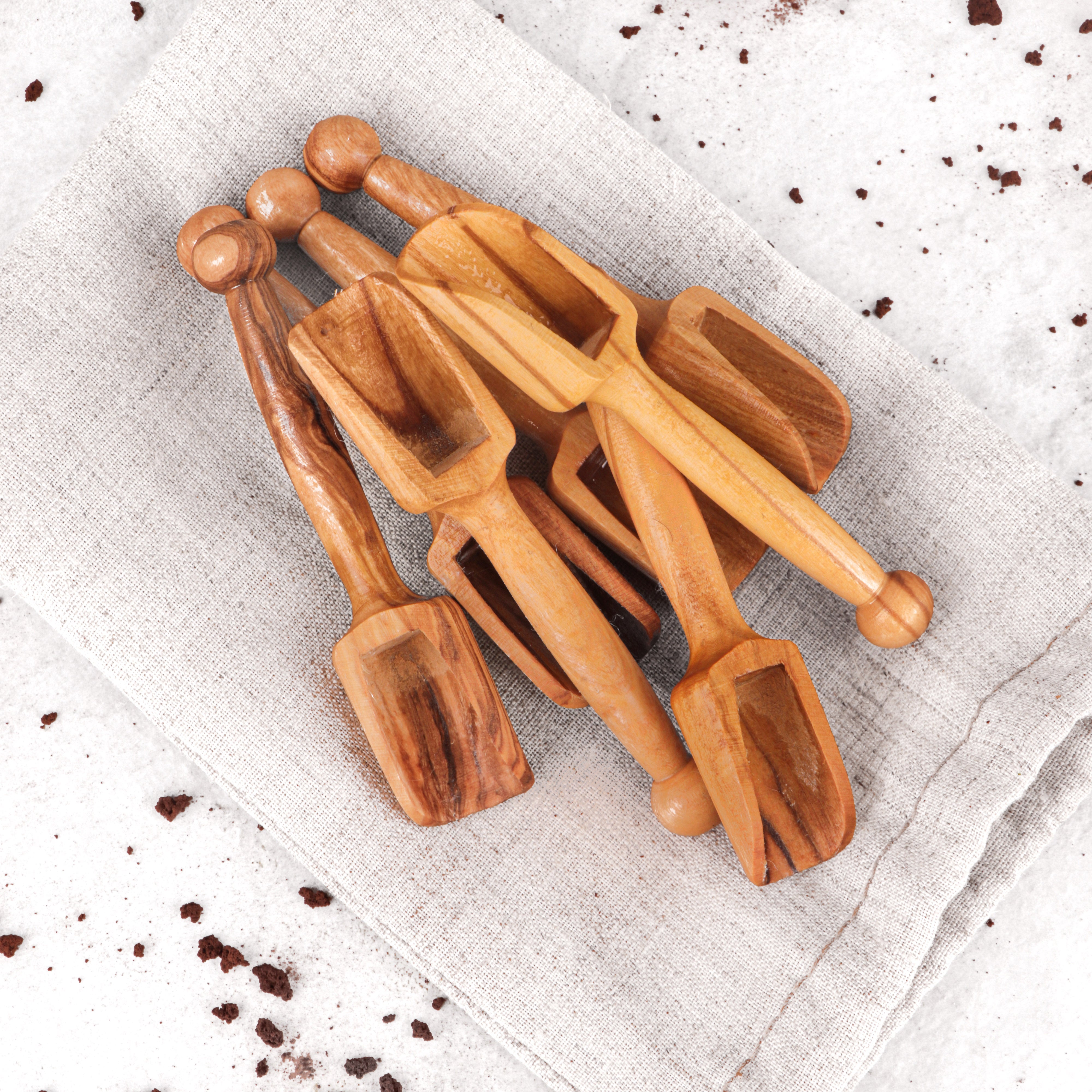 Small Scoop Olive Wood - ArtisRaw